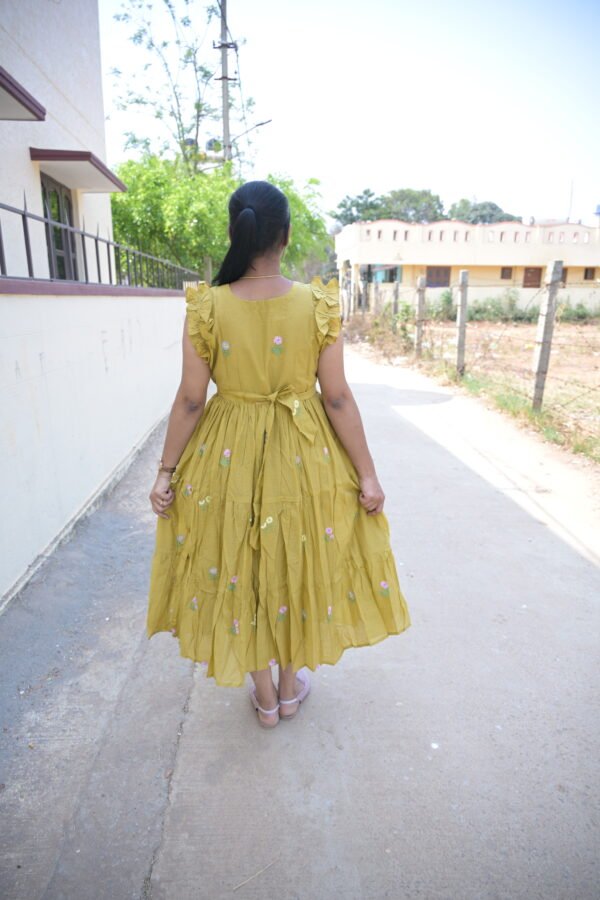 Majenta Mulchanderi Frock(LIVA004)