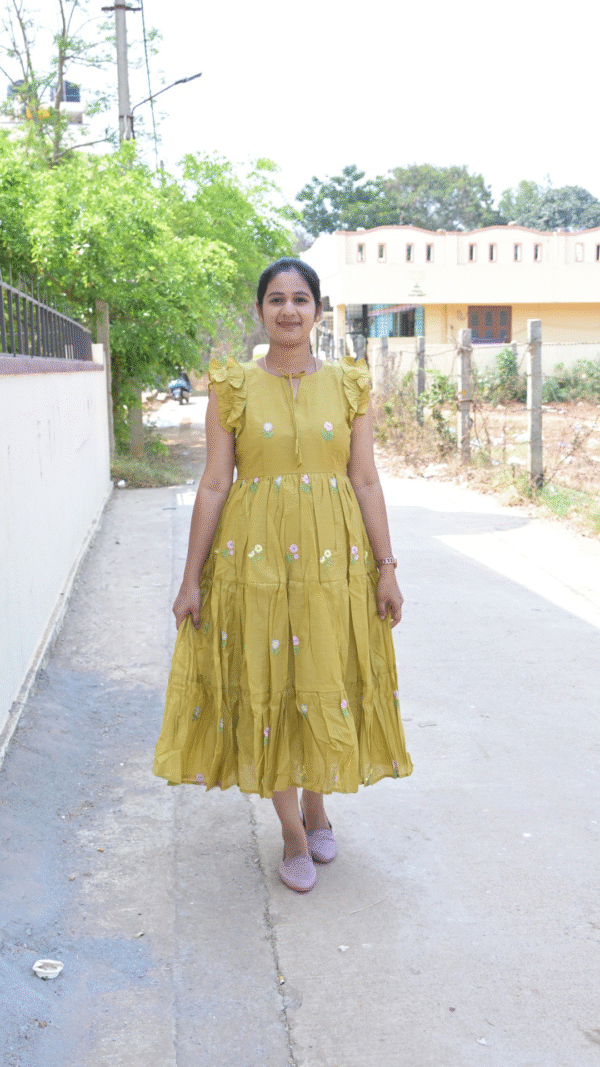 Majenta Mulchanderi Frock(LIVA004)