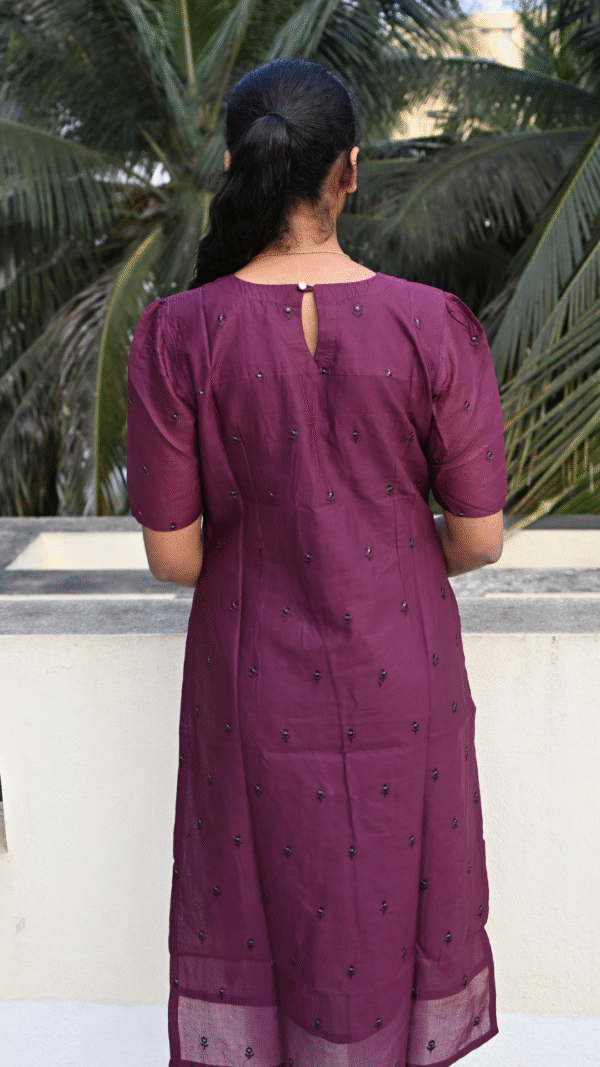 Wine Vneck MulCotton Kurta